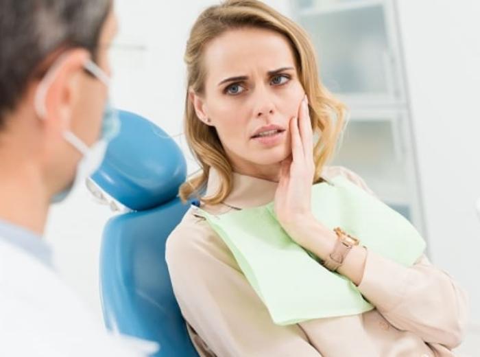 Debunking Myths About Dental Emergencies: What’s Fact and Fiction?