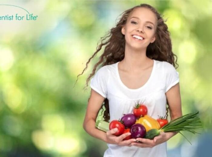 7 Food Items That Can Help You Have A White Smile