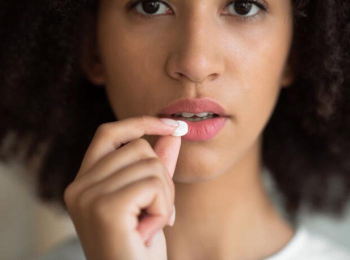 Can a toothache go away on its own?