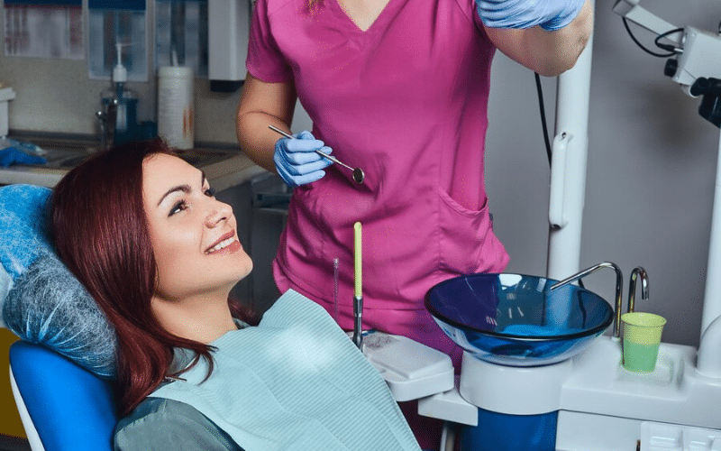 tooth extraction and facial aging